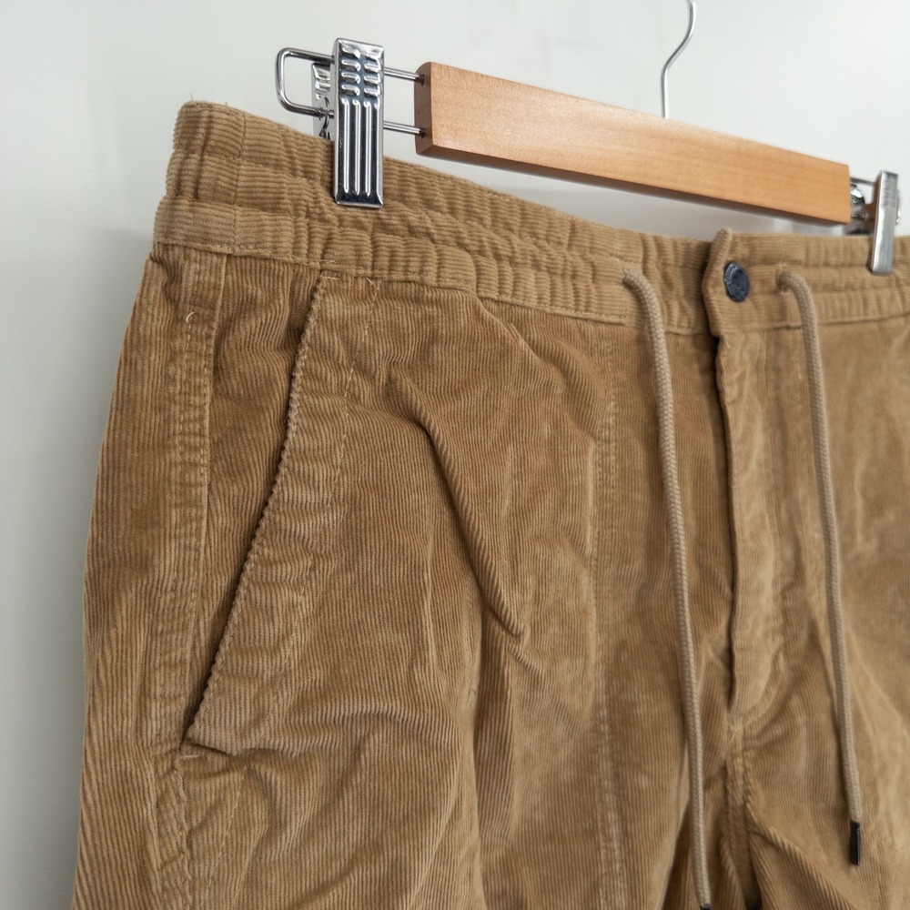 Chubbies Corduroy Shorts Mens M Tan 5.5 Inseam Drawstring Prep Retro Casual - Picture 4 of 8